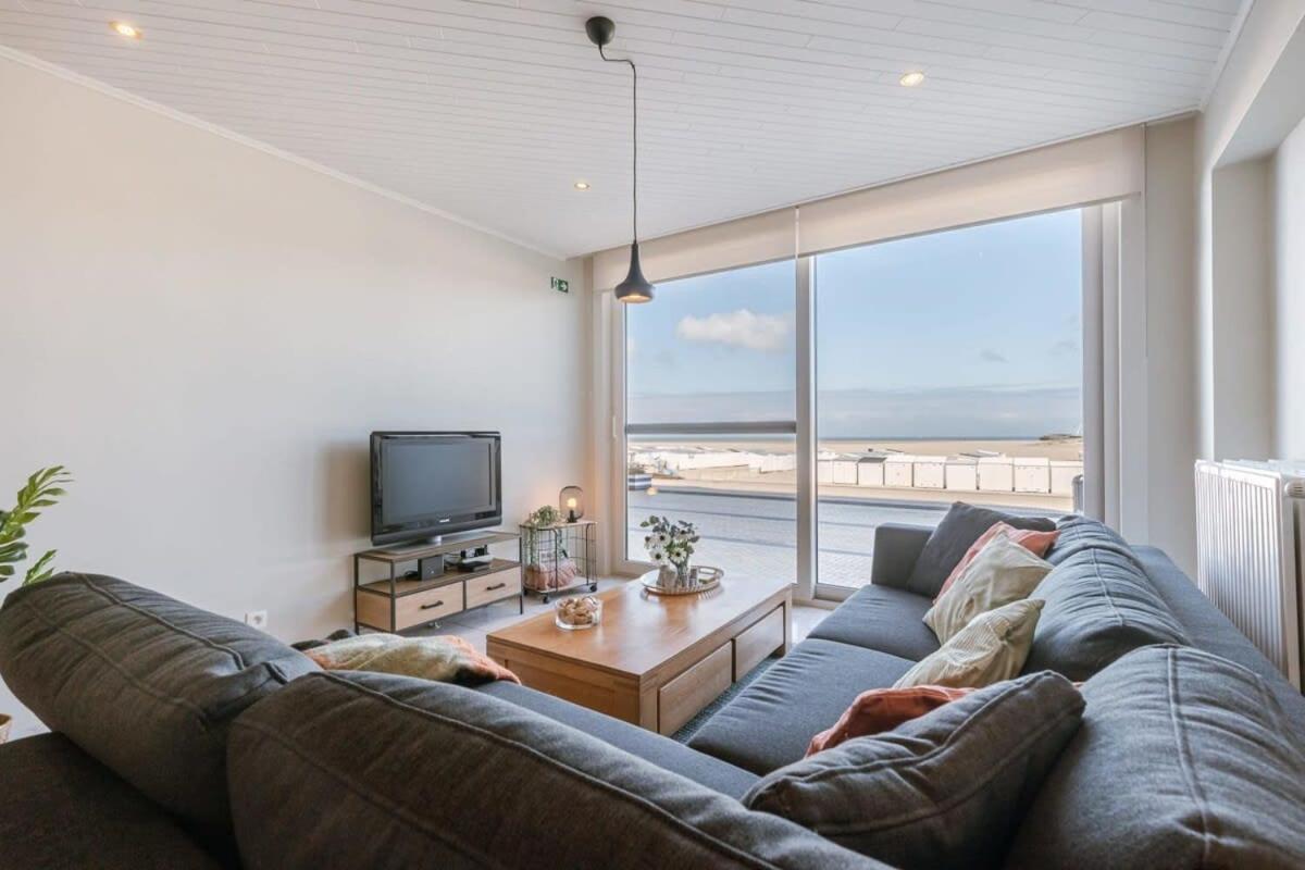 Huswell - Beachfront Apartment In Zeebrugge Dış mekan fotoğraf